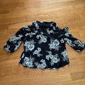 Women’s Open Shoulder Blouse